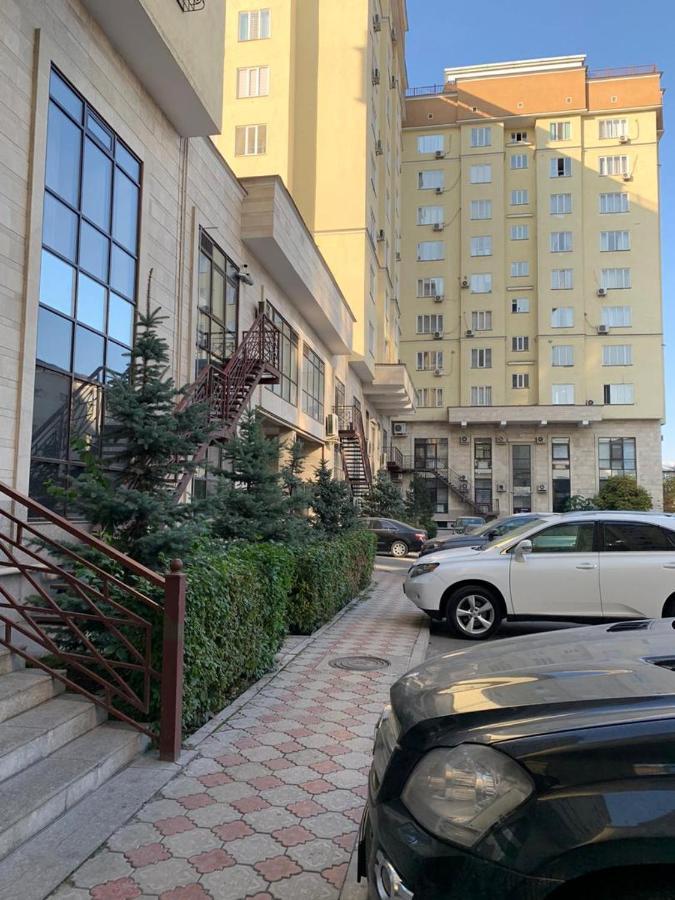 Bishkek, Promenade Apartment Exterior photo
